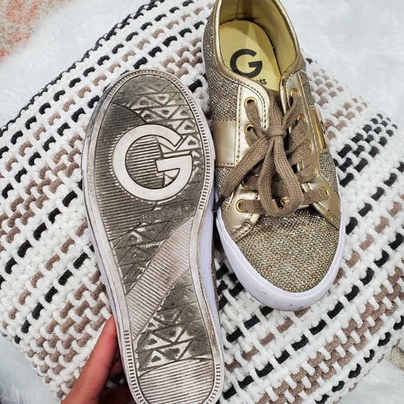 Gold sneakers - Picture 4 of 5